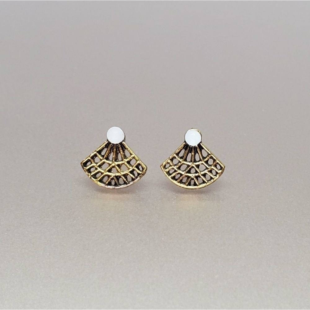 Dainty Fan Earrings